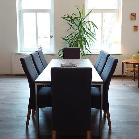 Haltestelle - Private Zimmervermietung Mueritz Maison d'hôtes *