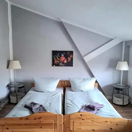 Pensionat Haltestelle - Private Zimmervermietung Mueritz Röbel